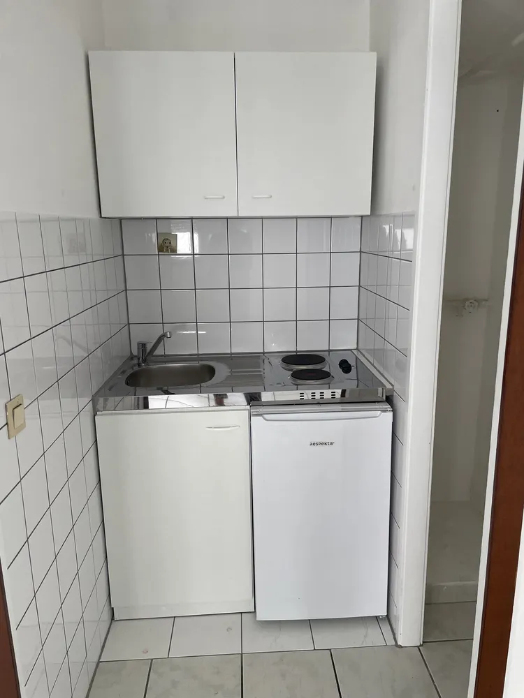 1 Zimmer Wohnung mit 30 m² in Bonn – Bild 2
