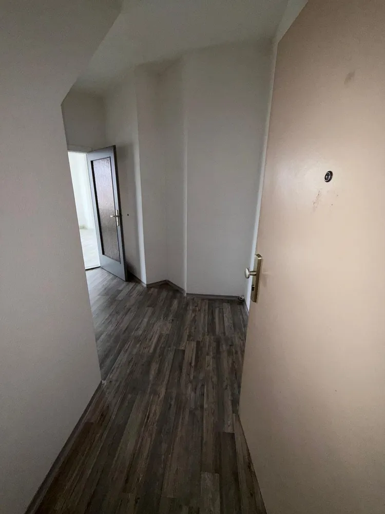 3 Zimmer Wohnung mit 59 m² in Plauen – Bild 2