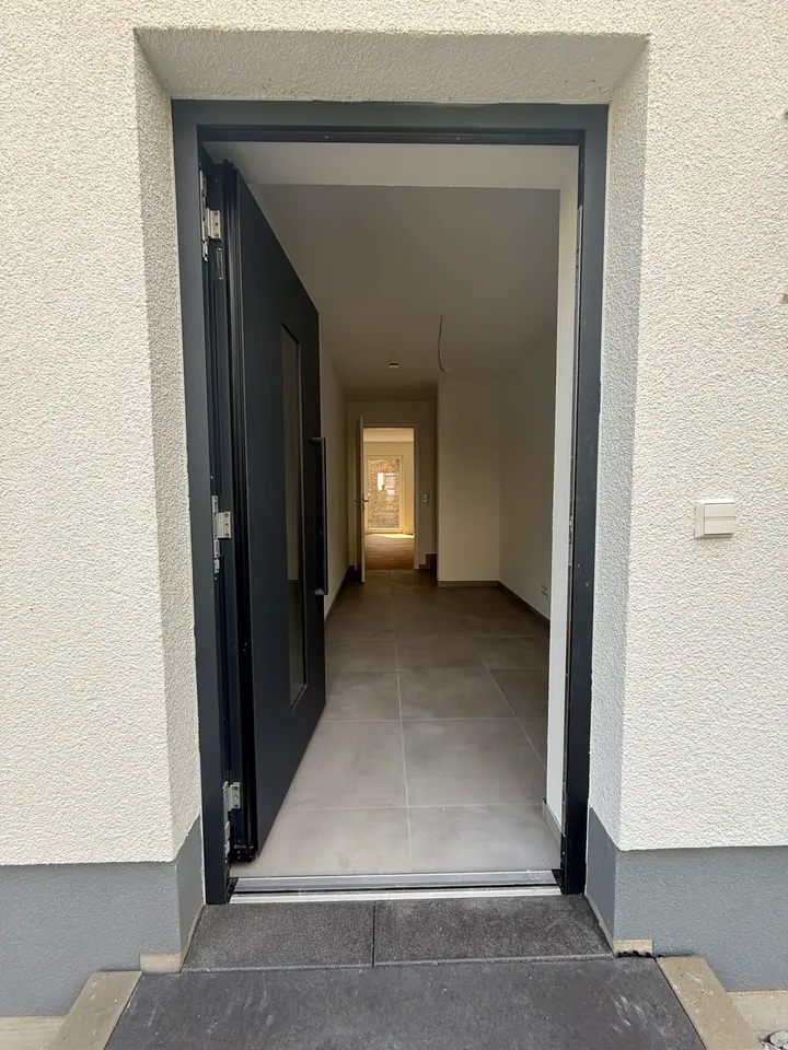 5 Zimmer Haus mit 155 m² in Frankfurt am Main – Bild 3