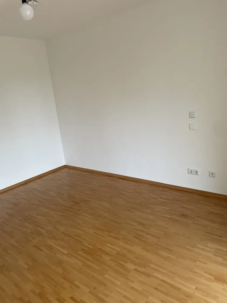 2 Zimmer Wohnung mit 55 m² in Frankfurt am Main – Bild 8