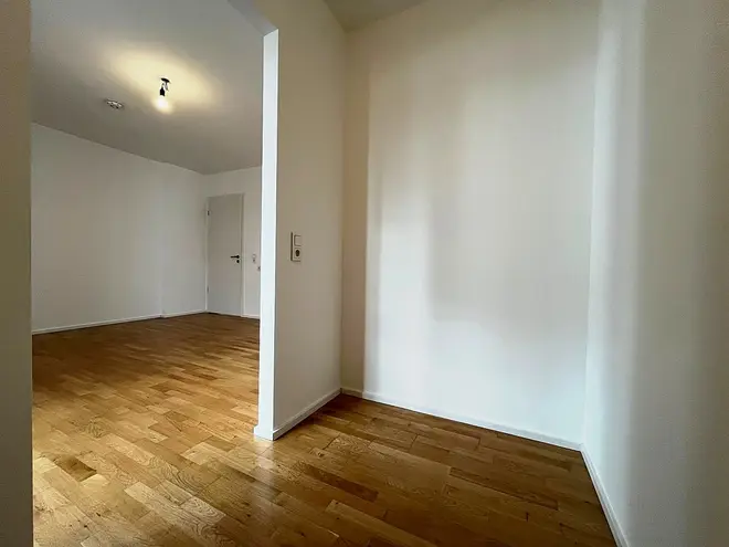 2 Zimmer Wohnung mit 70 m² in Stuttgart – Bild 3