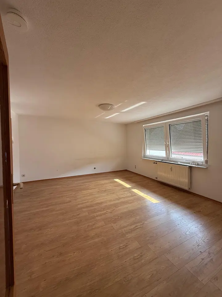 5 Zimmer Wohnung mit 106 m² in Göppingen – Bild 2