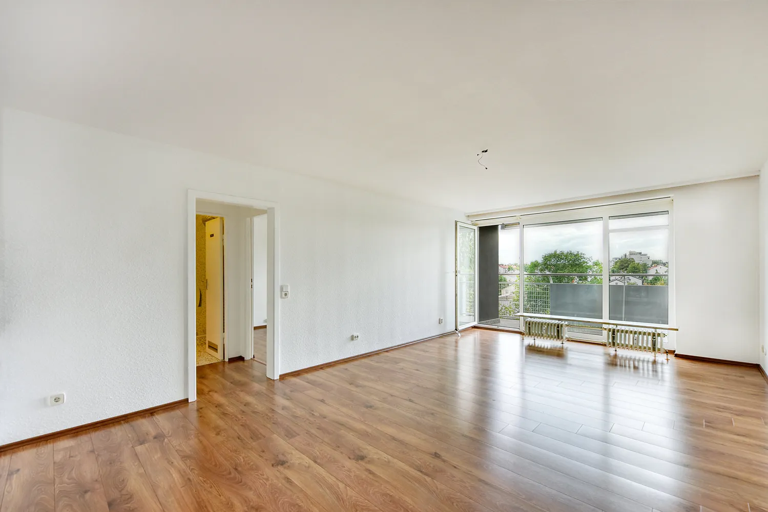 2 Zimmer Wohnung mit 66 m² in Stuttgart – Bild 1