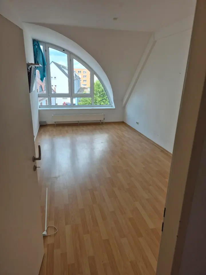 3 Zimmer Wohnung mit 103 m² in Frankfurt (Oder) – Bild 1