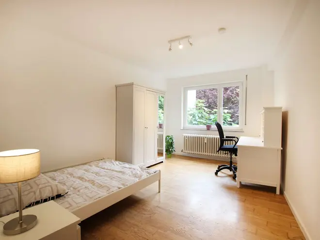 WG-Zimmer mit 16 m² in Stuttgart – Bild 2