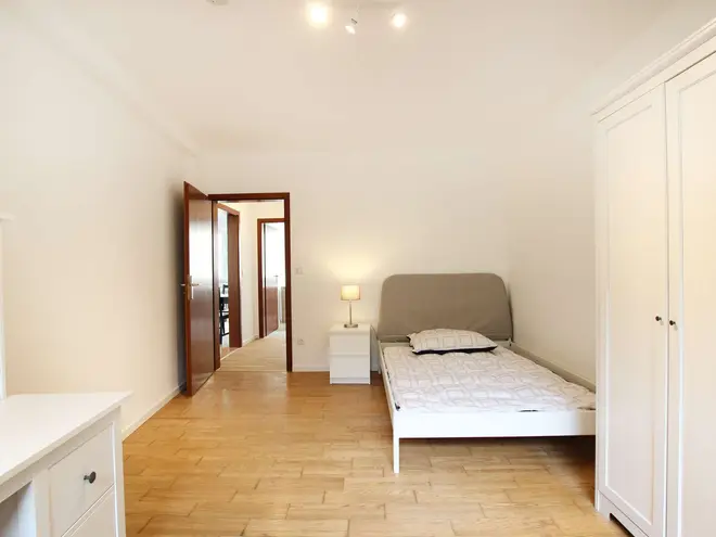 WG-Zimmer mit 16 m² in Stuttgart – Bild 3