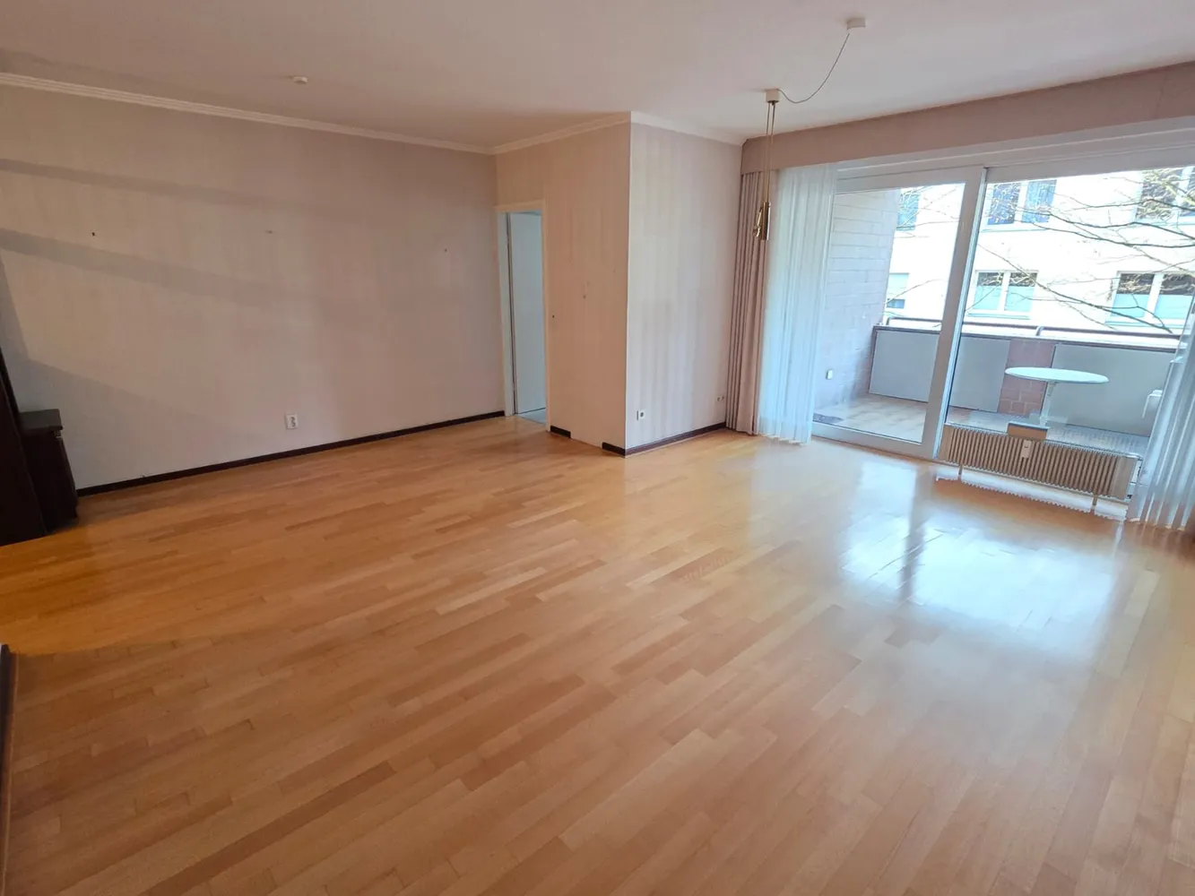 2 Zimmer Wohnung mit 67 m² in Krefeld – Bild 3