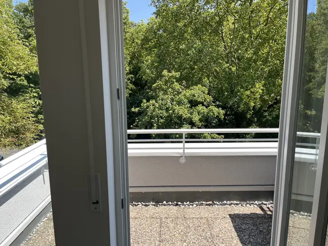 5 Zimmer Wohnung mit 152 m² in Karlsruhe – Bild 1