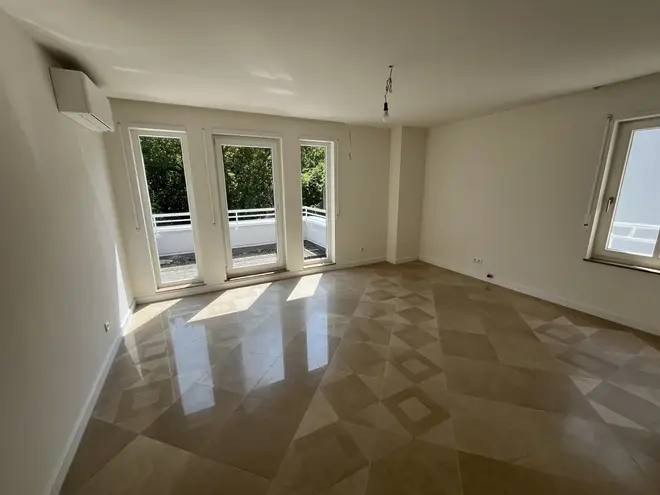 5 Zimmer Wohnung mit 152 m² in Karlsruhe – Bild 7