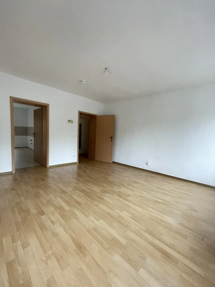 1 Zimmer Wohnung mit 49 m² in Plauen – Bild 3
