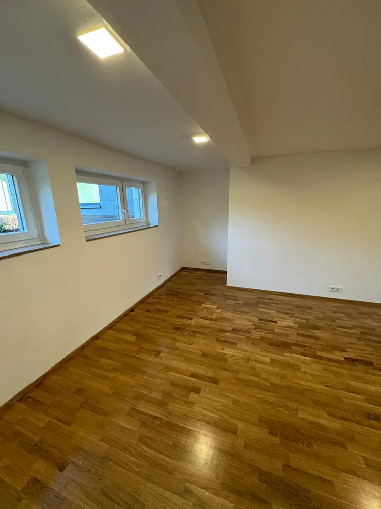 2 Zimmer Wohnung mit 71 m² in Saarbrücken – Bild 8