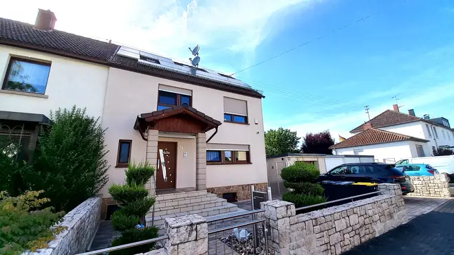 5 Zimmer Haus mit 145 m² in Wiesbaden – Bild 2