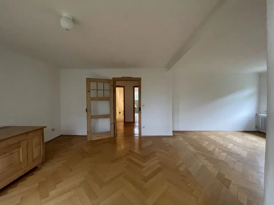 3 Zimmer Wohnung mit 110 m² in Reutlingen – Bild 1