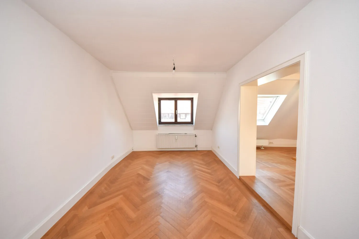 4 Zimmer Wohnung mit 105 m² in Aschaffenburg – Bild 5