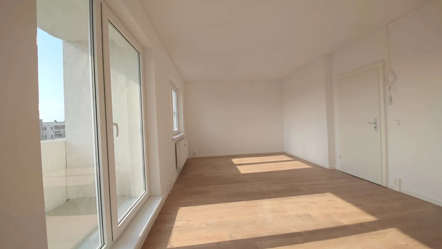 5 Zimmer Wohnung mit 103 m² in Halle (Saale) – Bild 1