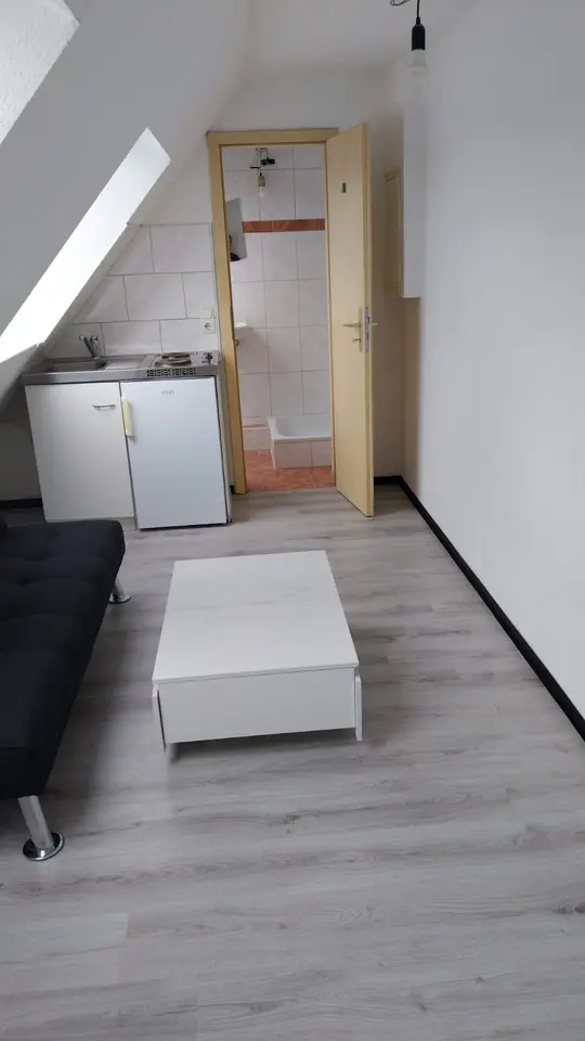 2 Zimmer Wohnung mit 50 m² in Würzburg – Bild 2