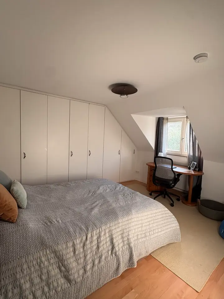 WG-Zimmer mit 80 m² in Stuttgart – Bild 2