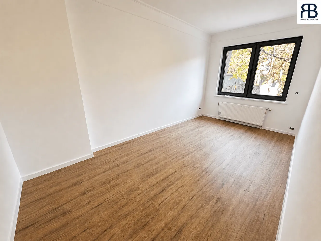 4 Zimmer Wohnung mit 78 m² in Köln – Bild 1