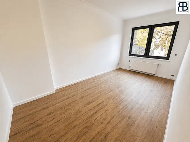 4 Zimmer Wohnung mit 78 m² in Köln – Bild 1