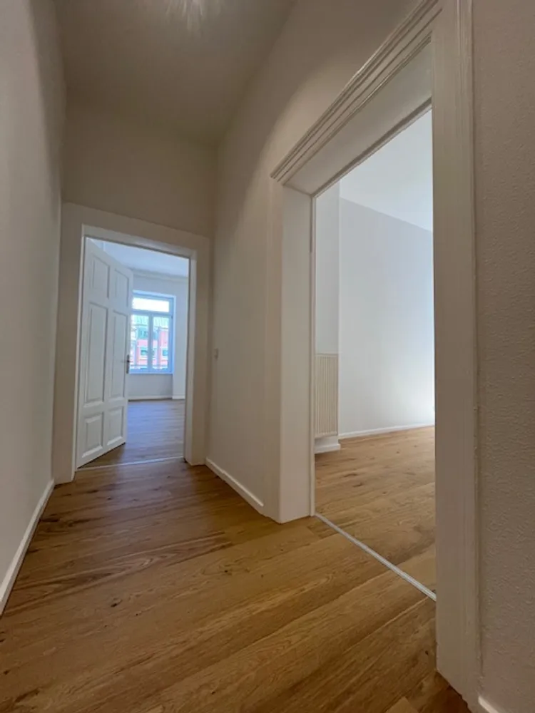 3 Zimmer Wohnung mit 108 m² in Wiesbaden – Bild 1