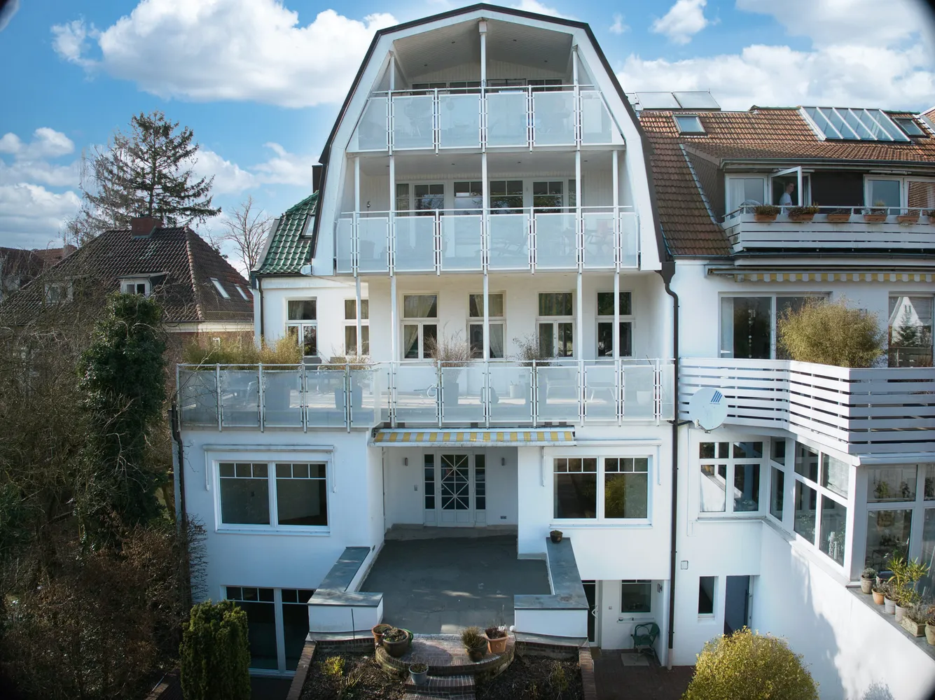 2 Zimmer Wohnung mit 94 m² in Bremen – Bild 2