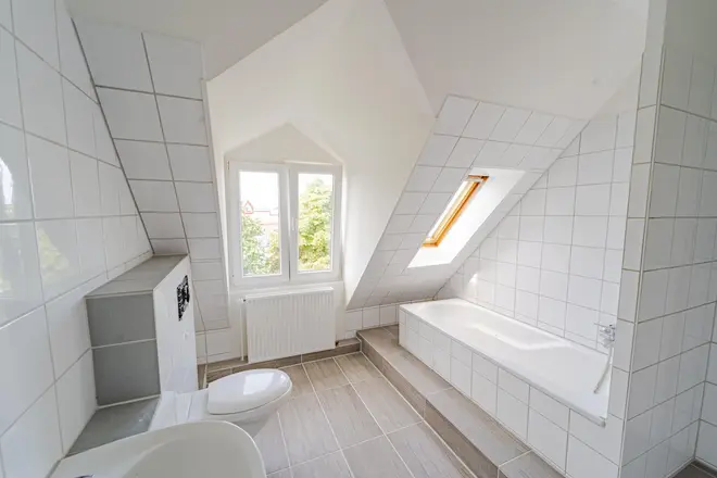 4 Zimmer Wohnung mit 110 m² in Lübeck – Bild 7