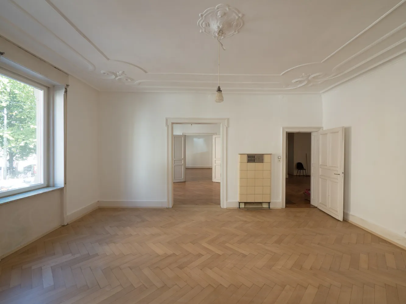 6 Zimmer Wohnung mit 230 m² in Stuttgart – Bild 7