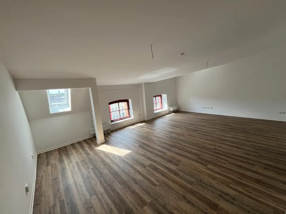 2 Zimmer Wohnung mit 76 m² in Schwerin – Bild 6