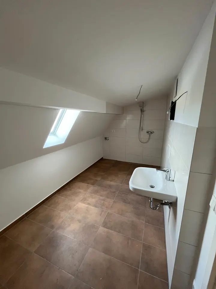 2 Zimmer Wohnung mit 76 m² in Schwerin – Bild 10