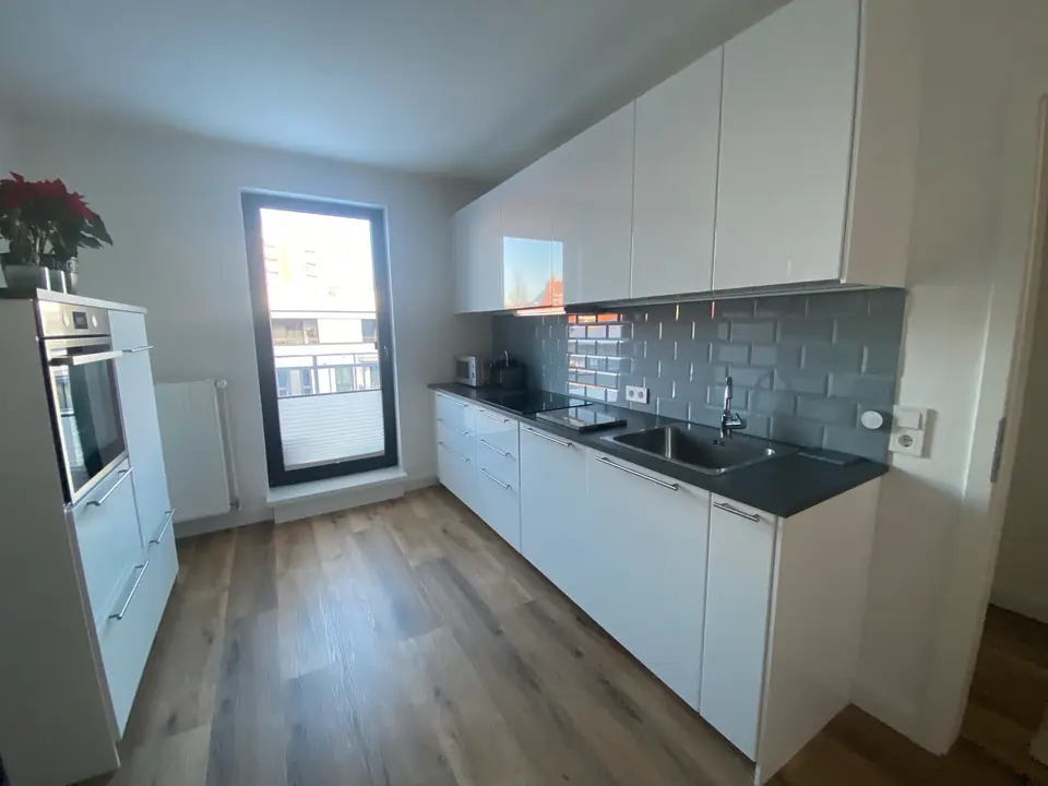 2 Zimmer Wohnung mit 55 m² in Lübeck – Bild 2