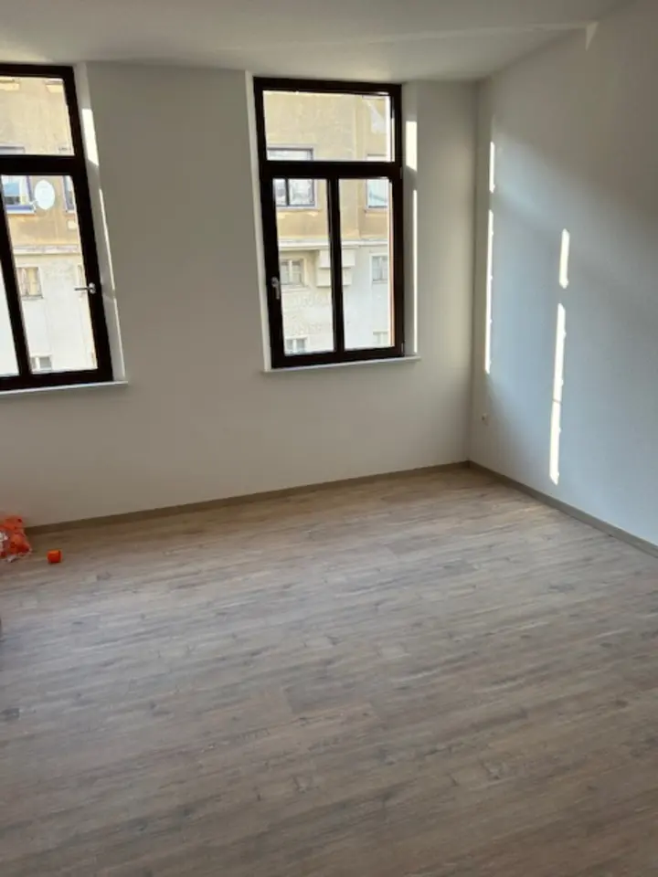 2 Zimmer Wohnung mit 61 m² in Plauen – Bild 5