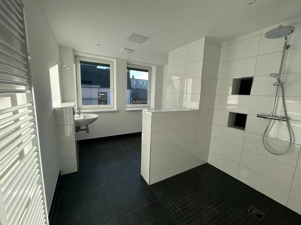 2 Zimmer Wohnung mit 55 m² in Schwerin – Bild 3