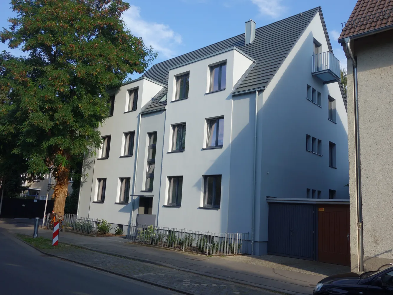 2 Zimmer Wohnung mit 90 m² in Hannover – Bild 2