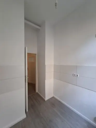 2 Zimmer Wohnung mit 44 m² in Dresden – Bild 4