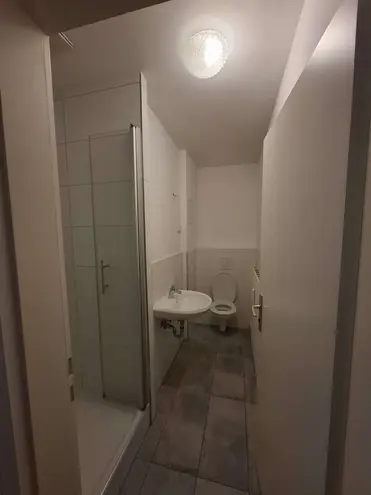 2 Zimmer Wohnung mit 44 m² in Dresden – Bild 6