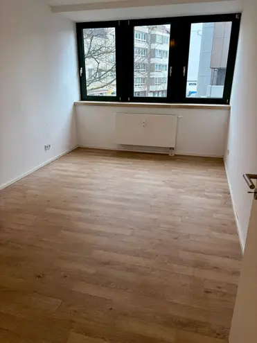3 Zimmer Wohnung mit 87 m² in Neuss – Bild 3