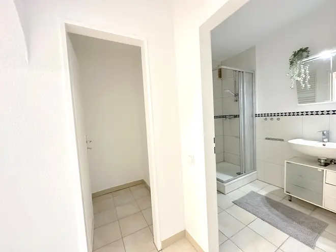 1 Zimmer Wohnung mit 31 m² in Frankfurt am Main – Bild 12