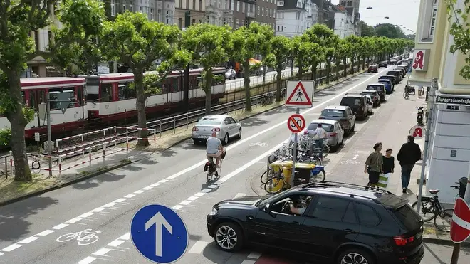 WG-Zimmer mit 20 m² in Düsseldorf – Bild 2