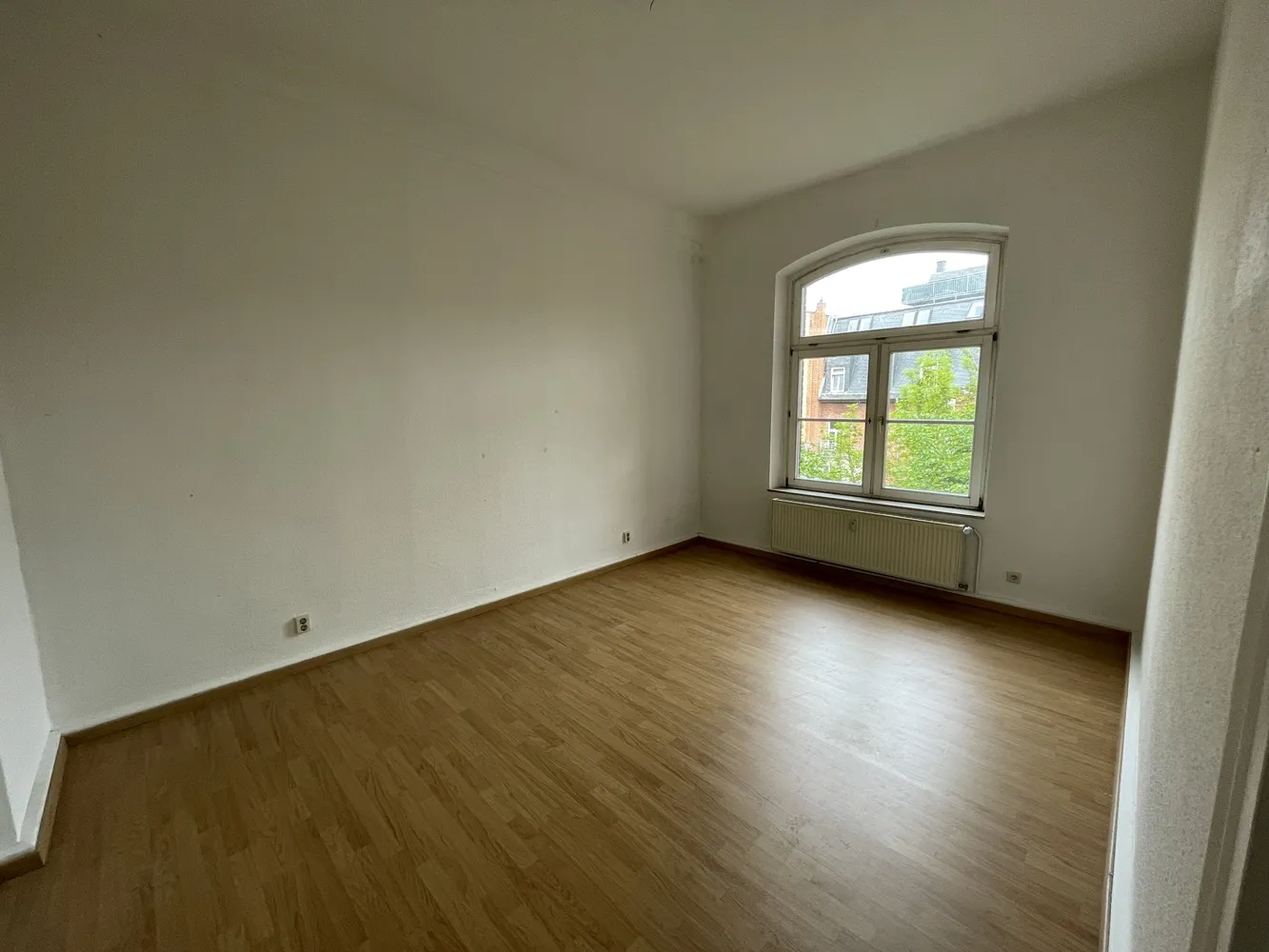 2 Zimmer Wohnung mit 71 m² in Erfurt – Bild 3