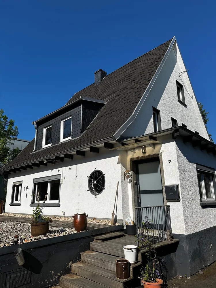 6 Zimmer Haus mit 125 m² in Siegen – Bild 1