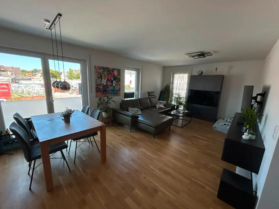 6 Zimmer Wohnung mit 120 m² in Bayreuth – Bild 1