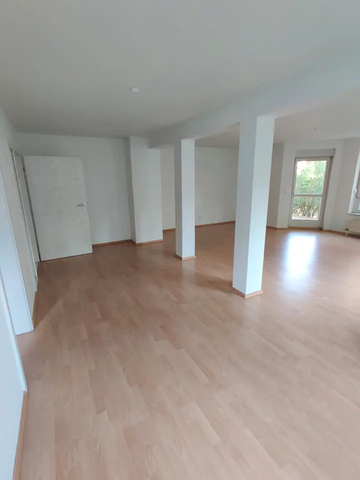 6 Zimmer Wohnung mit 120 m² in Bayreuth – Bild 6