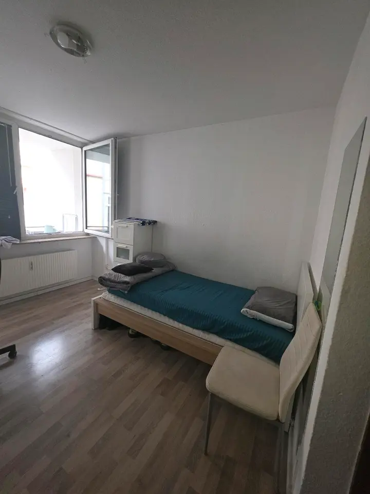 2 Zimmer Wohnung mit 48 m² in Kaiserslautern – Bild 1