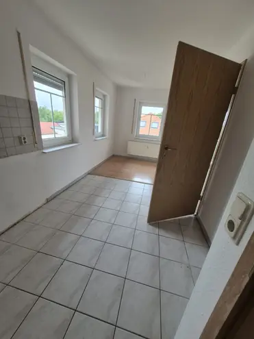 4 Zimmer Wohnung mit 80 m² in Dresden – Bild 2