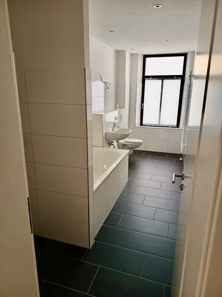 4 Zimmer Wohnung mit 102 m² in Plauen – Bild 8