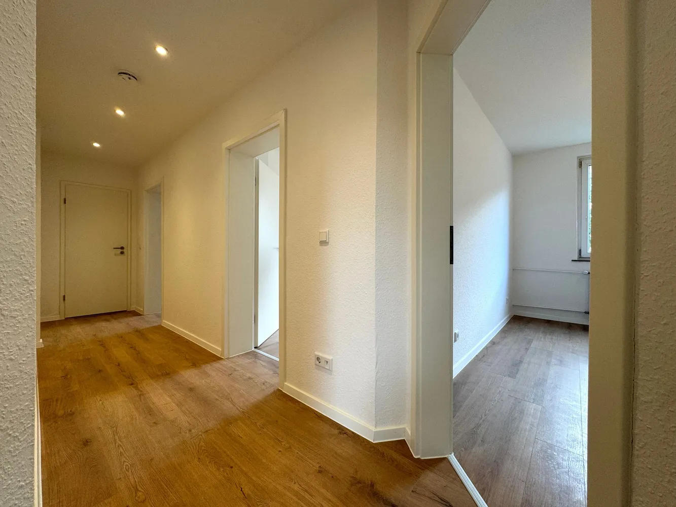 4 Zimmer Wohnung mit 67 m² in Hildesheim – Bild 1