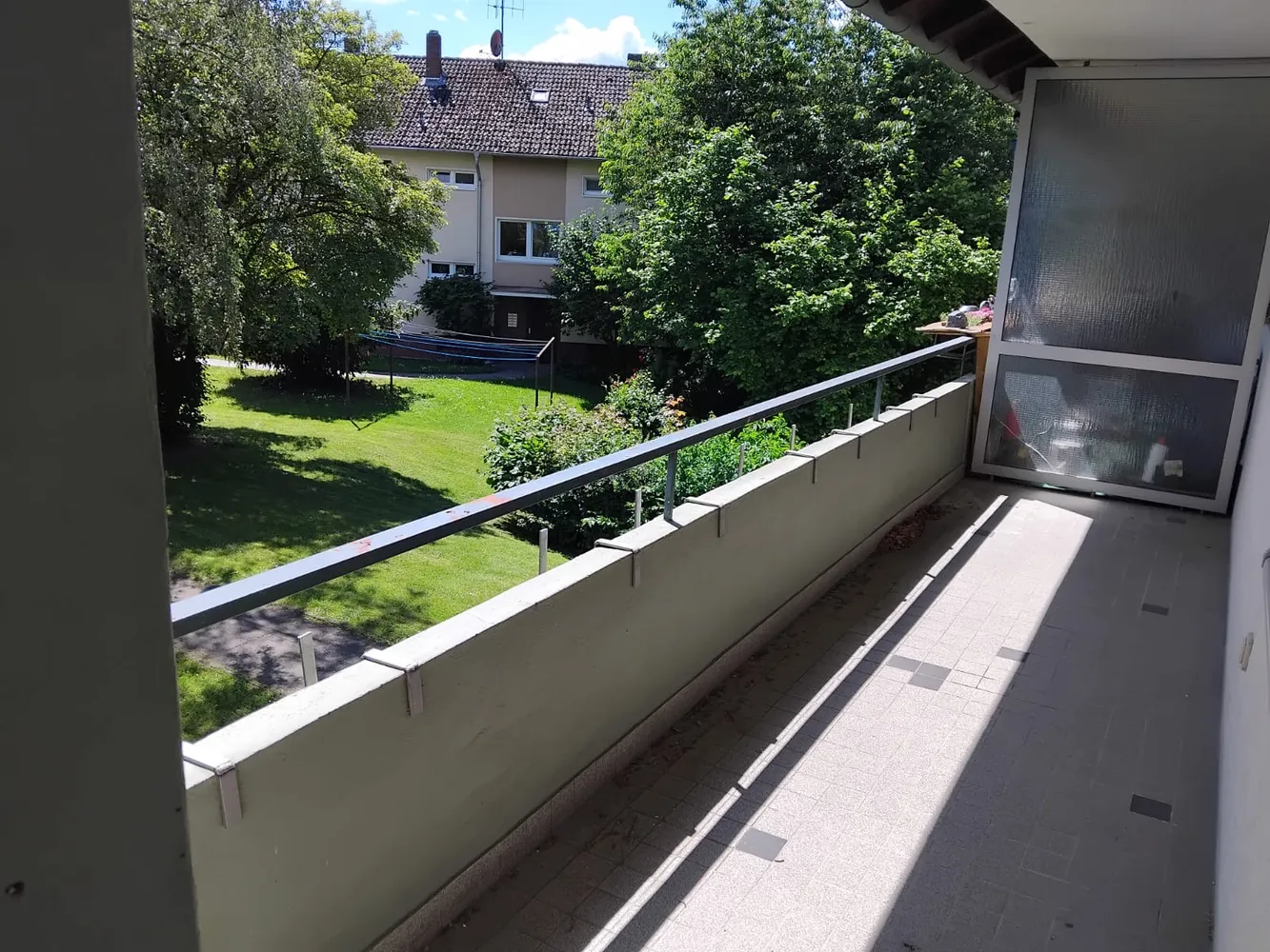4 Zimmer Wohnung mit 93 m² in Hameln – Bild 2