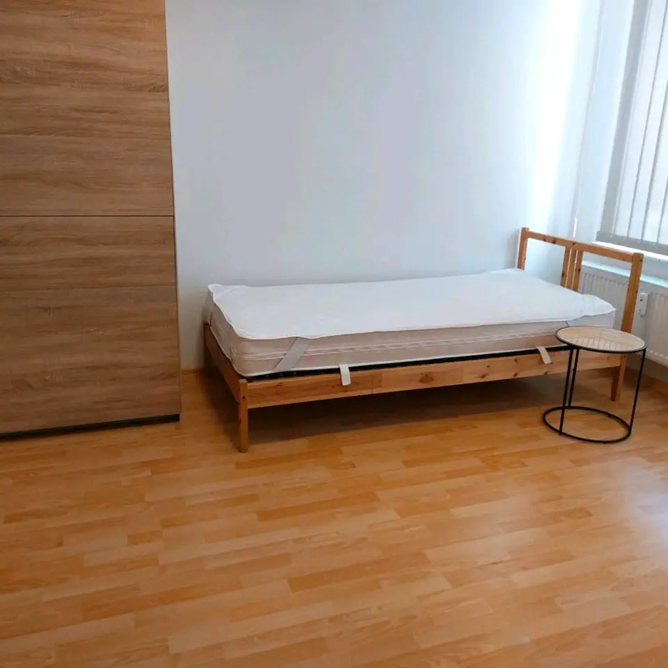 3 Zimmer Wohnung mit 64 m² in Plauen – Bild 8