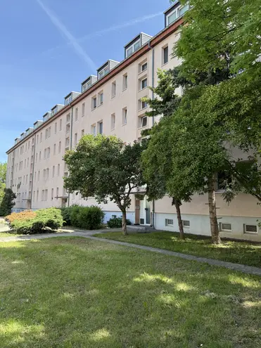 1 Zimmer Wohnung mit 33 m² in Erfurt – Bild 1