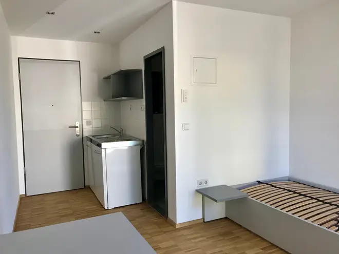 1 Zimmer Wohnung mit 17 m² in Augsburg – Bild 8